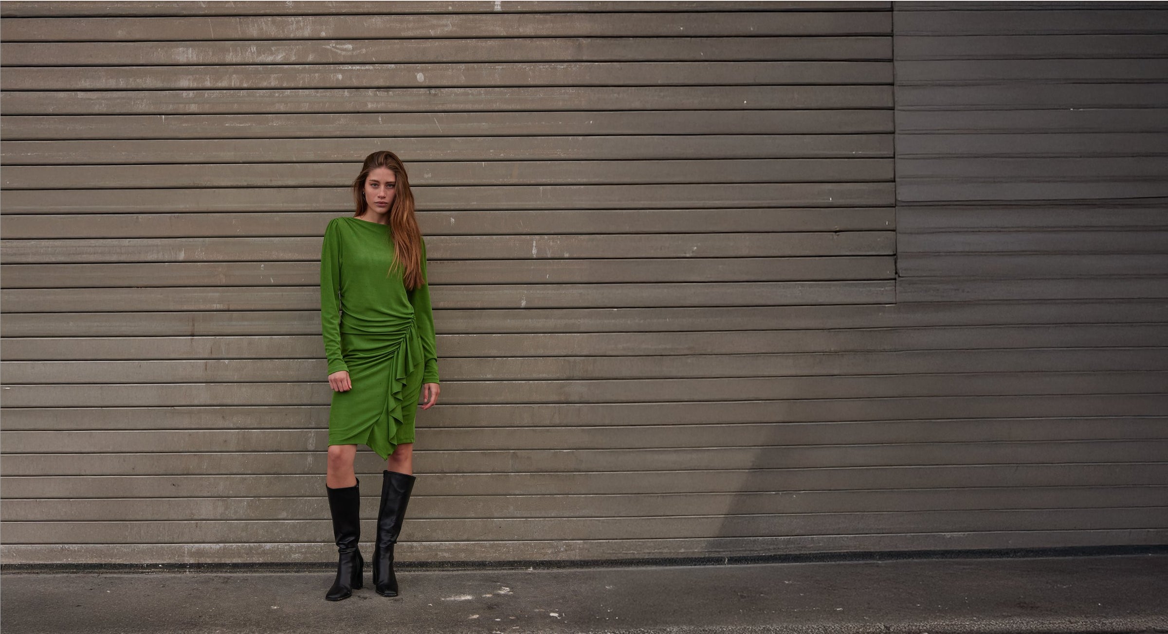 SEASONAL DRESSES