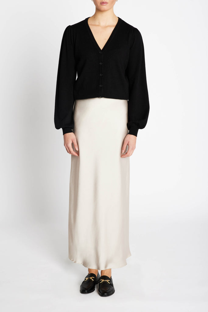 BLESS Nº23 The Bringer　Skirt BLESS Nº23 The Bringer Skirt（Anthony M. Roque Jr. | I have