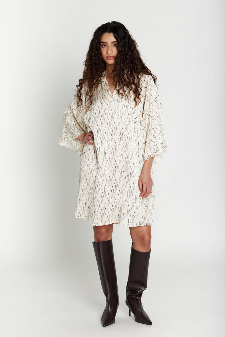 Bruuns Bazaar Women AcaraBBWendisa dress Dress Wavy print White cream