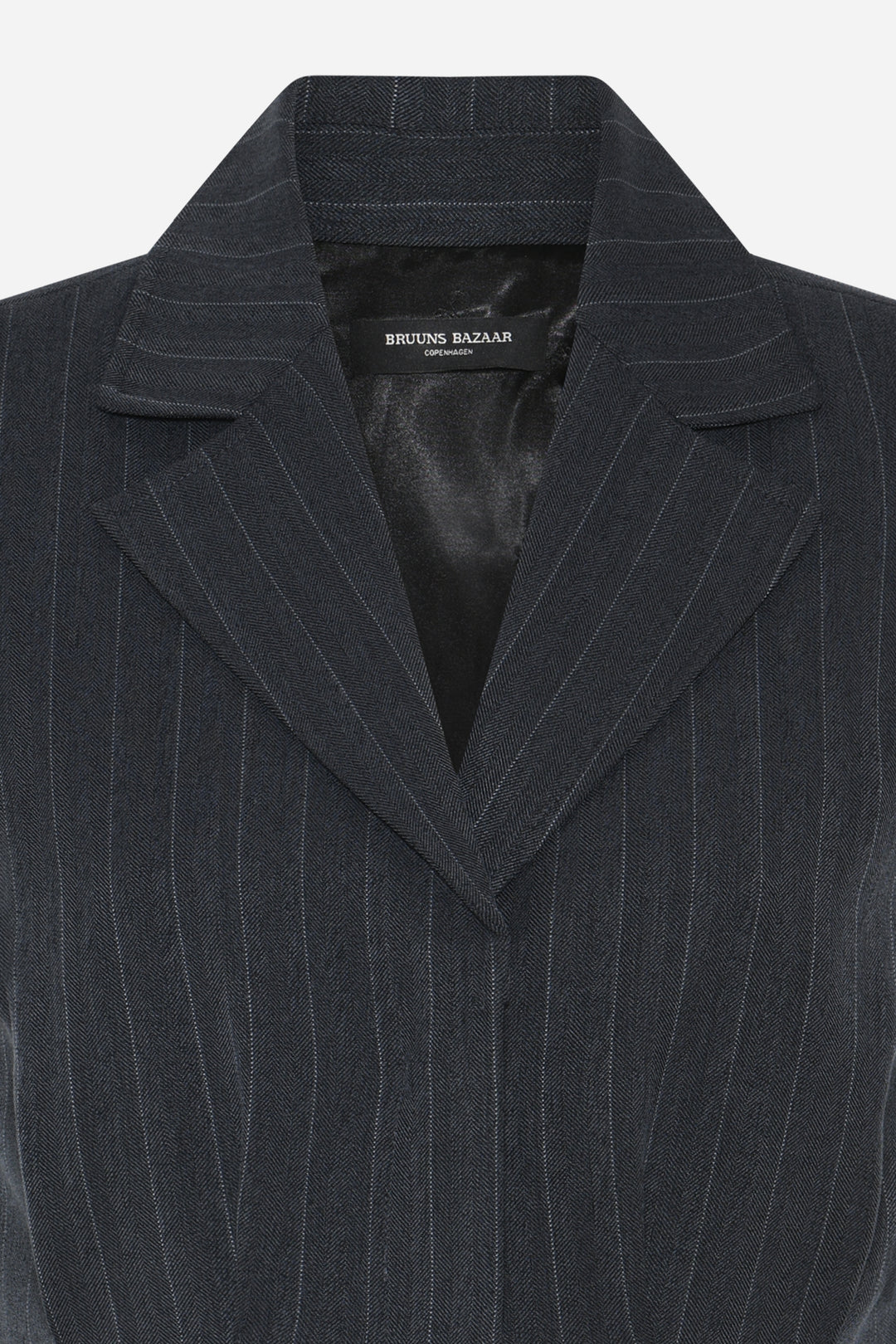 Bruuns Bazaar Women ApricotBBUrwa waistcoat Shirts Herringbone blue pin stripe