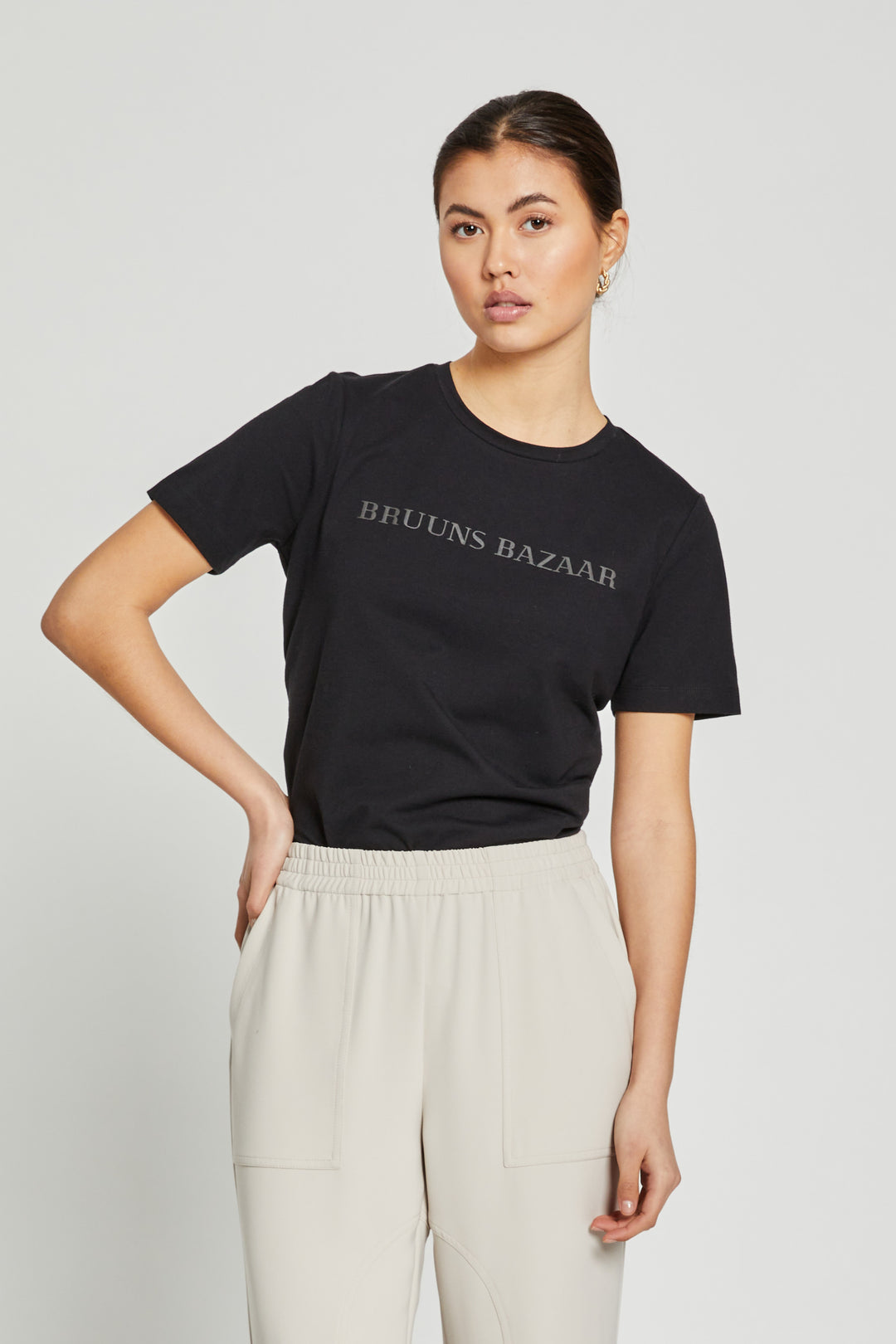 Bruuns Bazaar Women CarlaBBLogo tee T-shirts Black