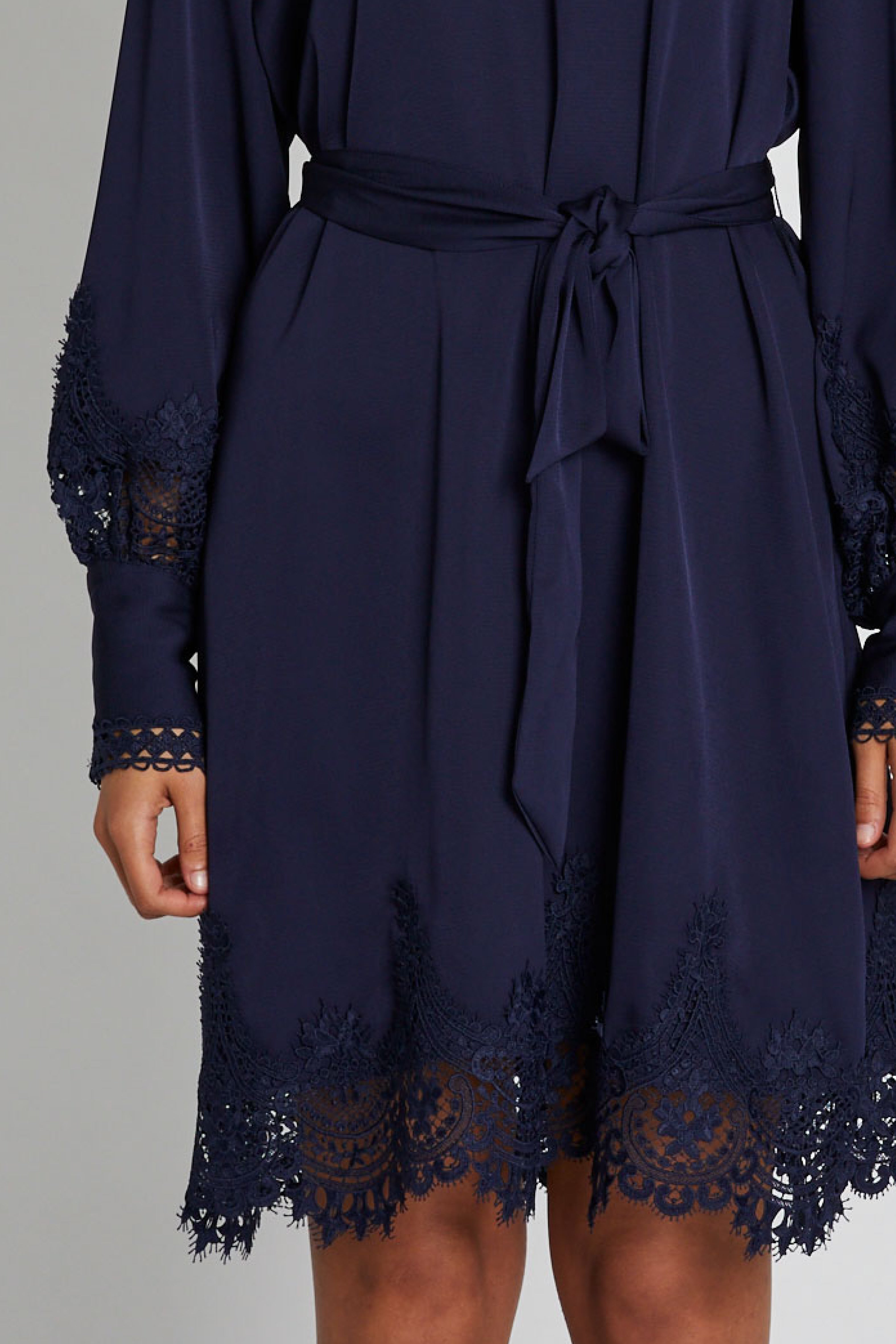 CedarsBBFelicia dress - Navy – BRUUNSBAZAAR.COM