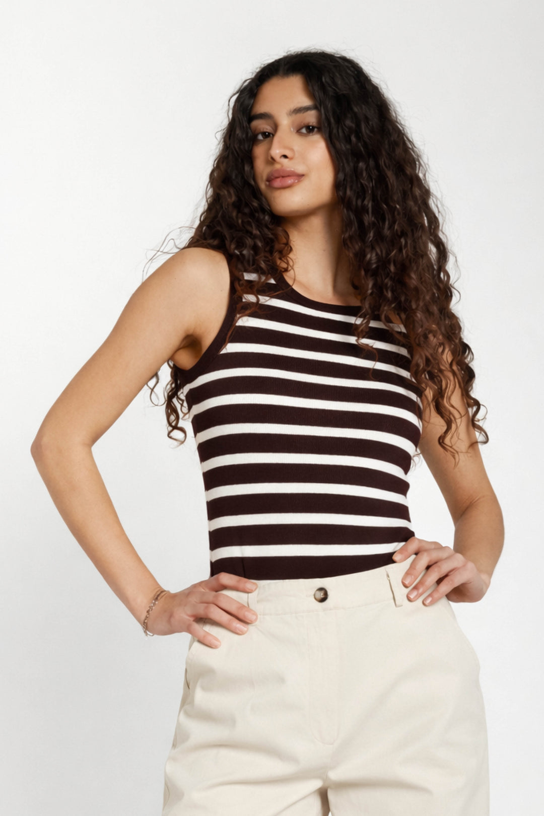 Bruuns Bazaar Women IguanuraBBBoat neck tank top T-shirts Brown stripe