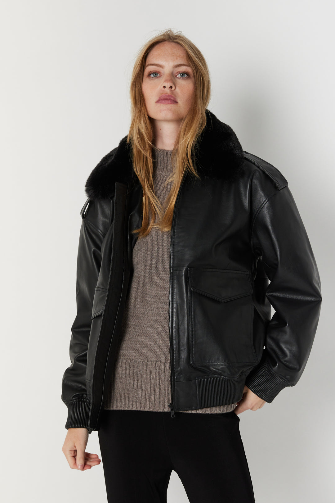 Bruuns Bazaar Women LeatherBBpilot jacket Outerwear Black