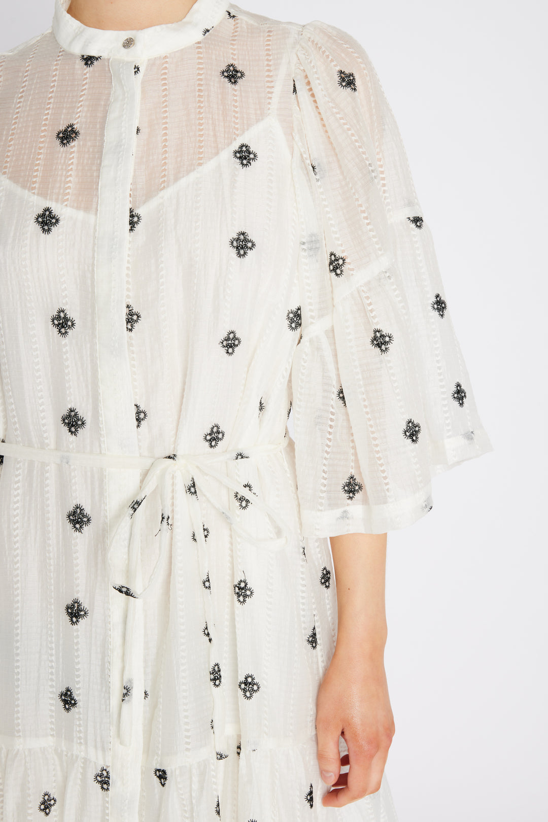 MarshBBImila dress - Snow White BRUUNSBAZAAR.COM MarshBBImila dress - Snow White BRUUNSBAZAAR.COM