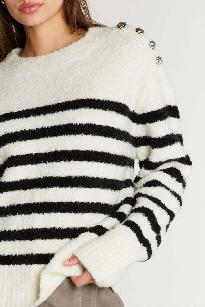 Bruuns Bazaar Women PompomBBAddie knit Knit Snow white / black