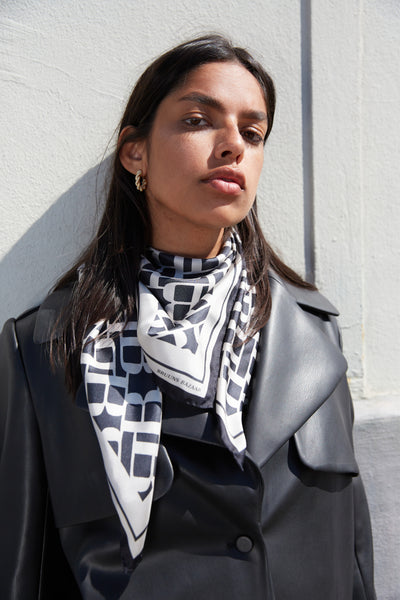 SilkBBscarf_90x90cm-
