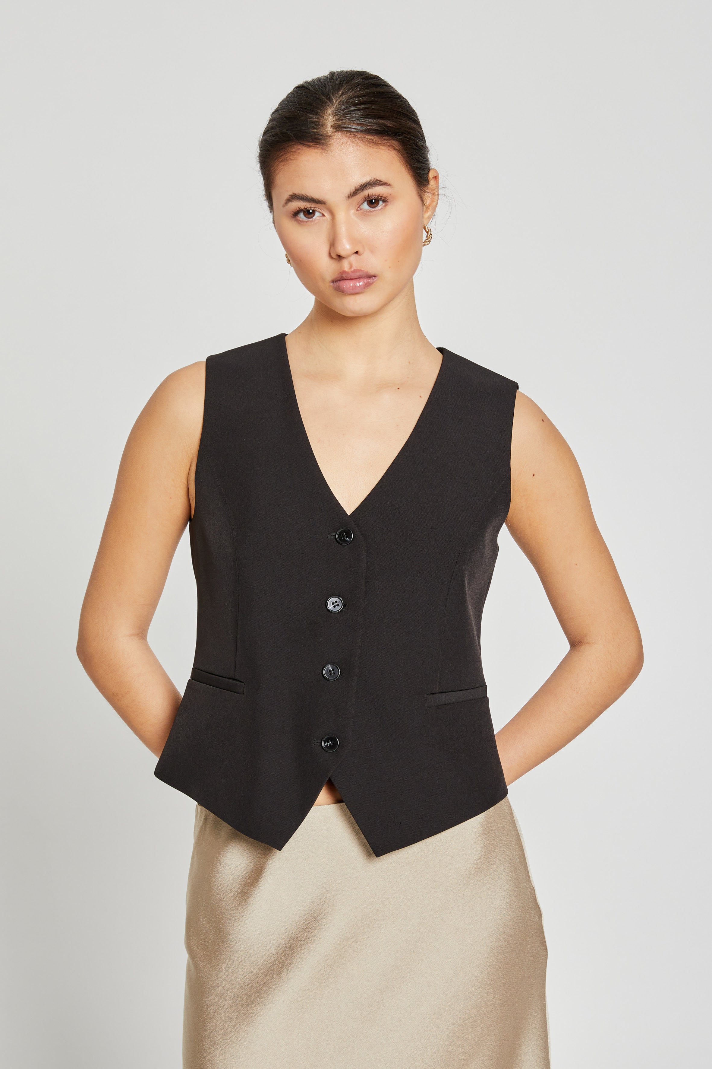 StaticeBBBielle waistcoat Black BRUUNSBAZAAR.COM