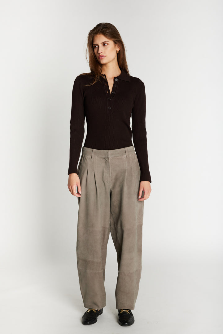 Bruuns Bazaar Women SuedaBBBarel suede pants Pants Taupe grey