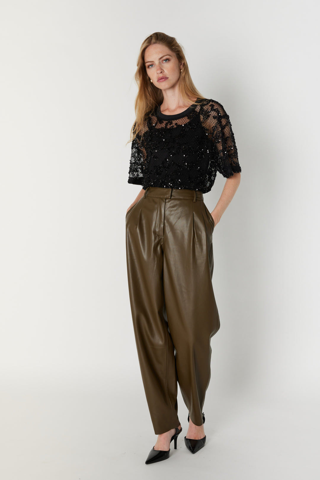 Bruuns Bazaar Women VeganiBBBarrel pants Pants Beech