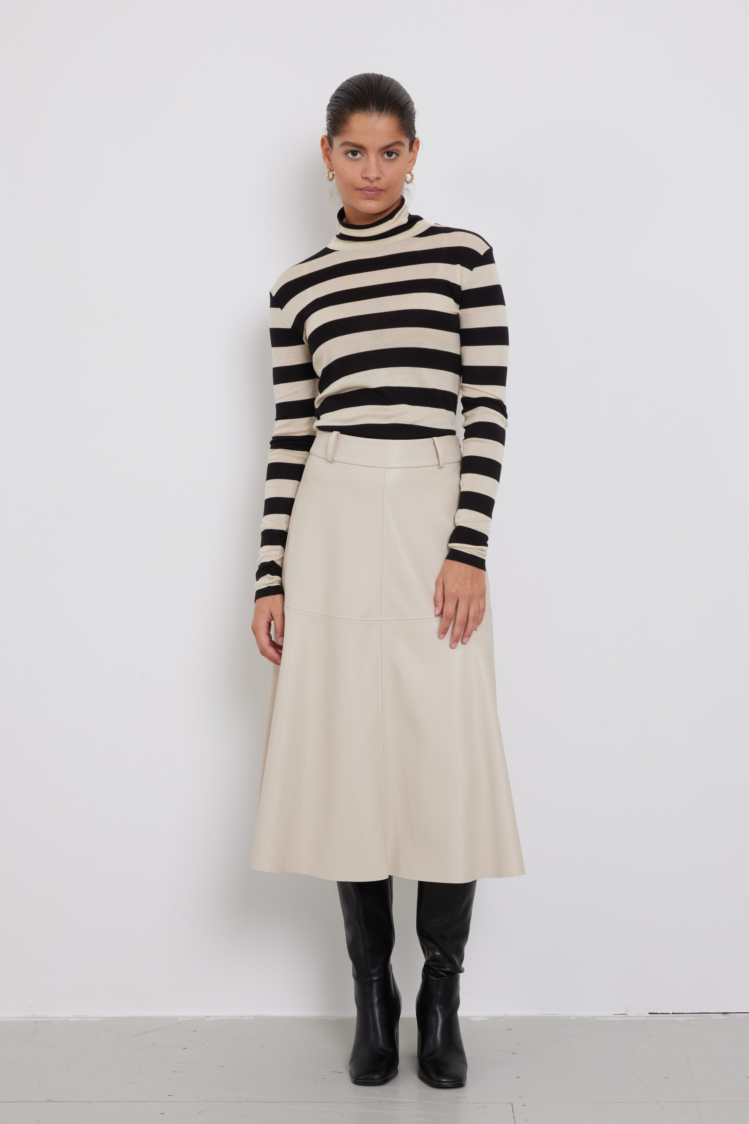 [SOMEWHERE BUTTER]★24FW★韓国人気★Vienna Full Skirt random volume skirt – ULAUNA online