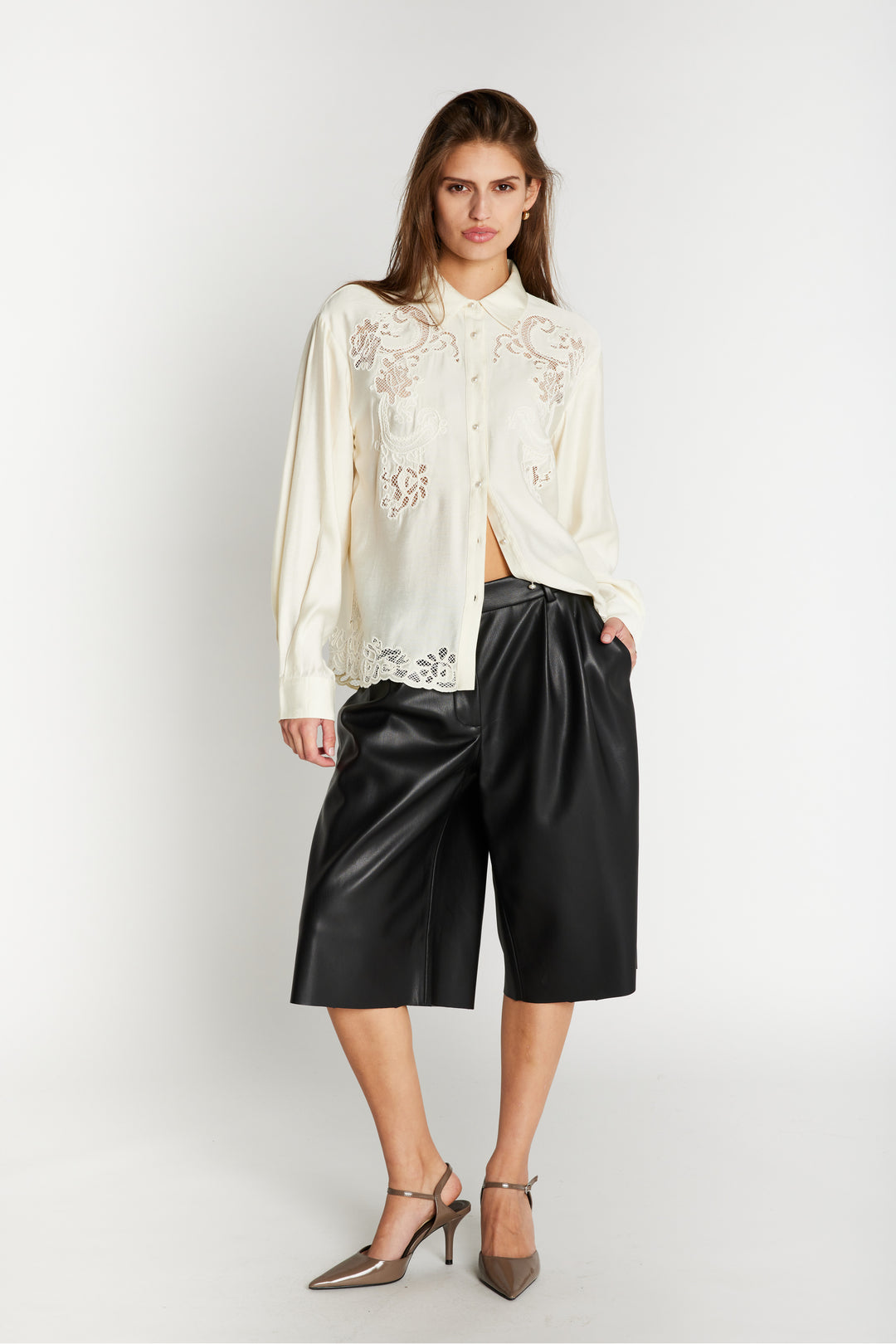 Bruuns Bazaar Women VeganiBBWinya shorts Shorts Black